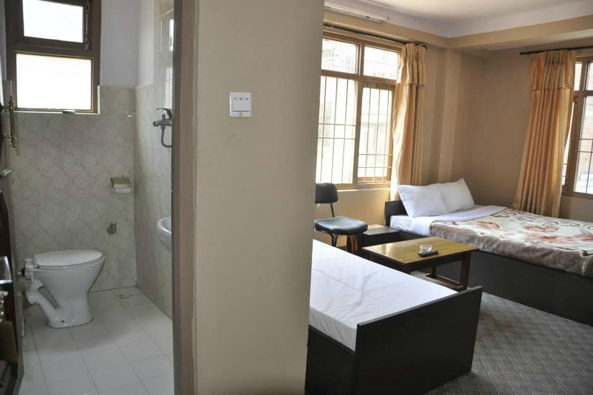 Hotel Aagaman Kathmandu Exterior foto